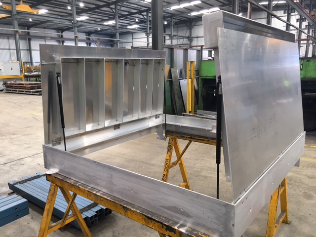 小型电动推杆在工业中应用 小型电动推杆在工业中应用